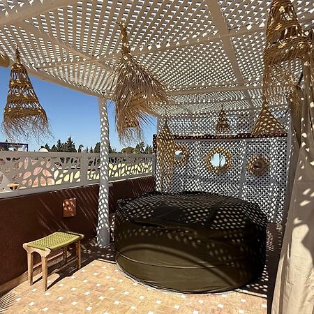 מרקש "Le 21", Exclusive Luxury Duplex 400M From Jemaa El Fna Place -Hammam-Jacuzzi-Koutoubia View-Roof Terrace -Speed Wifi מראה חיצוני תמונה