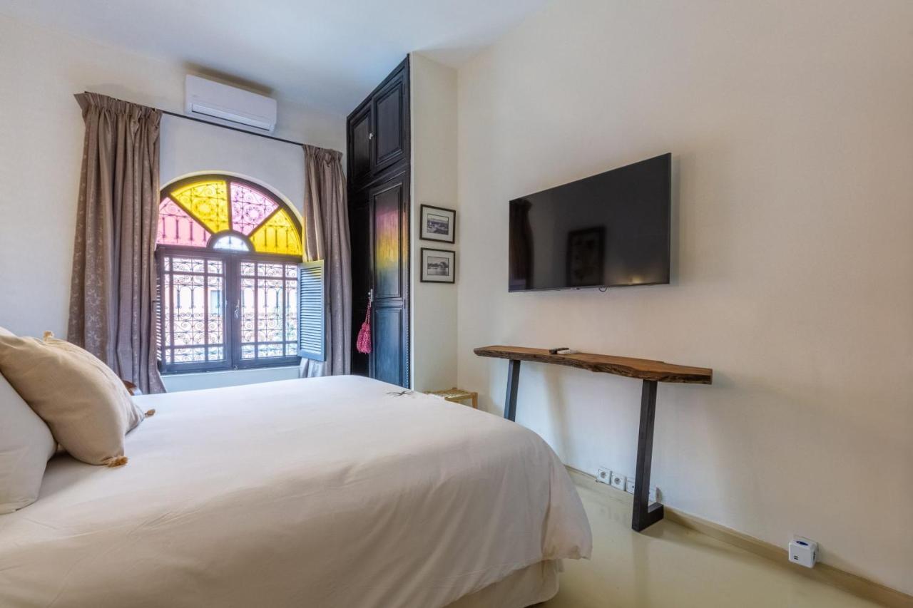 מרקש "Le 21", Exclusive Luxury Duplex 400M From Jemaa El Fna Place -Hammam-Jacuzzi-Koutoubia View-Roof Terrace -Speed Wifi מראה חיצוני תמונה